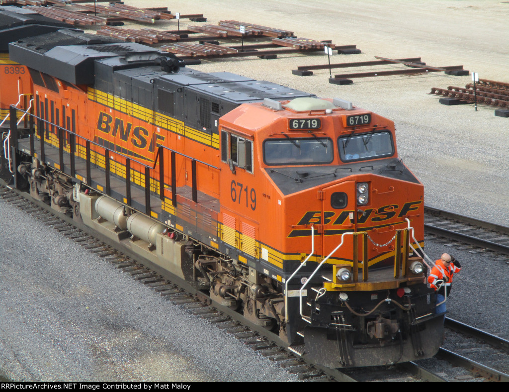 BNSF 6719